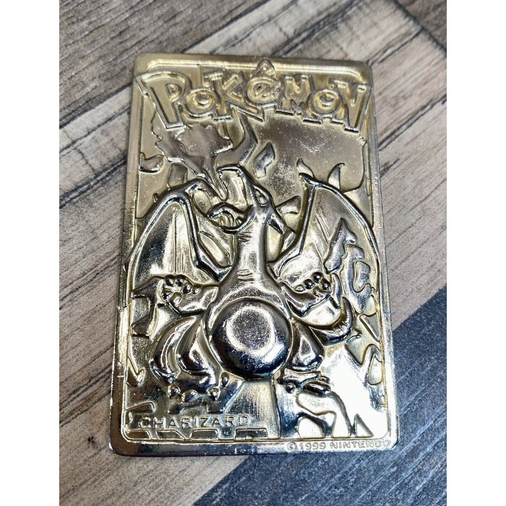 Vintage 1999 Burger King Pokemon 23K Gold Plated Trading Card CHARIZARD